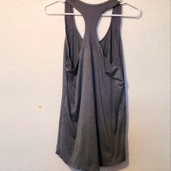 Xersion Gray Relaxed Backless Athletic Tank Top Size Medium - Picture 6 of 6